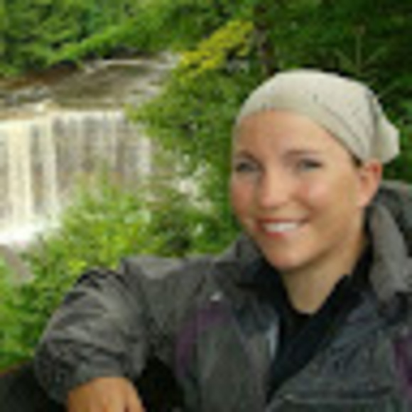 kristen_symons